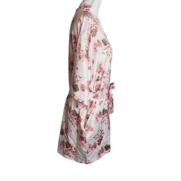 Icing Bridal Bar Pink Floral Dressing Robe Size S/M Satin Kimono Lingerie Belted - Picture 3 of 12
